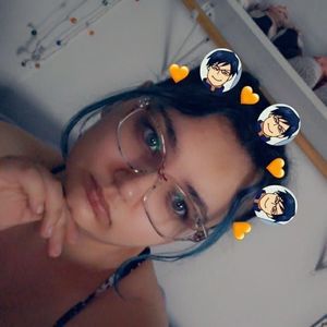 Meet your Posher, Adriana